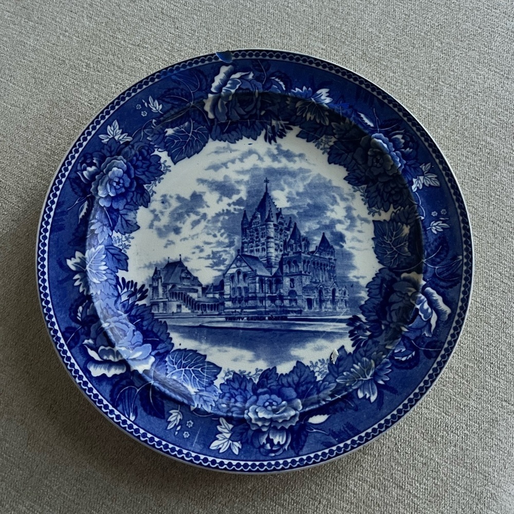 Antique Boston Trinity Church Pictorial Blue Plate by Wedgwood